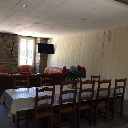 Les Roulottes De L'Airou Hotel Beauchamps  Ngoại thất bức ảnh