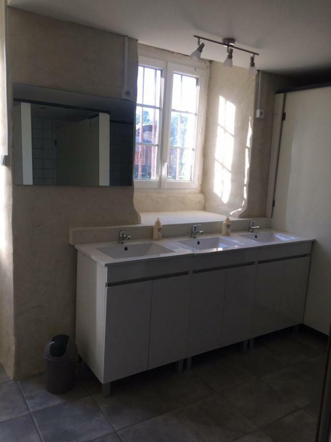 Les Roulottes De L'Airou Hotel Beauchamps  Ngoại thất bức ảnh